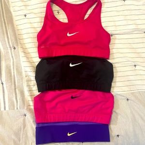 Nike sports bras bundle